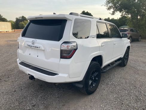 Used 2020 Toyota 4Runner SR5 Premium AWD/4WD image 7