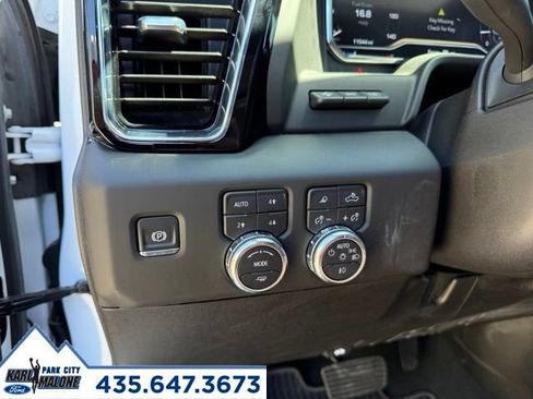 Used 2025 GMC Sierra 3500 Denali Ultimate AWD/4WD image 18