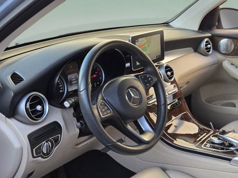 Used 2016 Mercedes-Benz GLC 300 4MATIC image 11