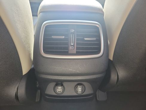 Used 2019 Kia Sorento EX FWD image 20