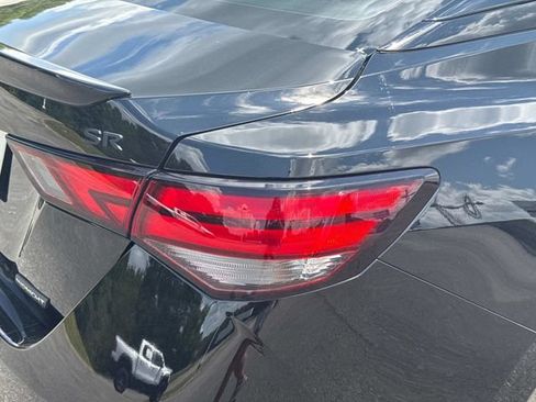 Used 2023 Nissan Sentra SR w/ Midnight Edition Package FWD image 12