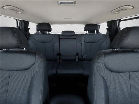 Used 2023 Hyundai Santa Fe SEL FWD image 22