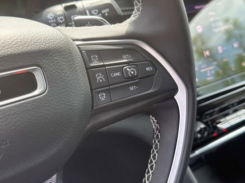 New 2026 Jeep Grand Cherokee Laredo X AWD/4WD image 29