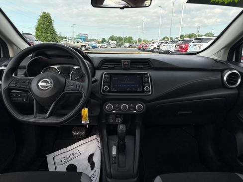 Used 2025 Nissan Versa S w/ Trunk Package FWD image 22