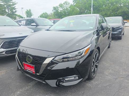 Certified 2023 Nissan Sentra SR w/ SR Premium Package FWD image 1