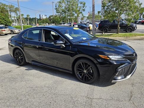 Used 2023 Toyota Camry XSE image 2