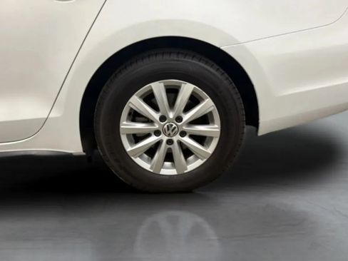 Used 2013 Volkswagen Jetta SEL FWD image 27