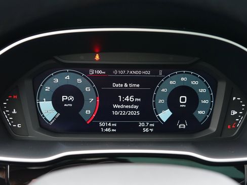 Used 2024 Audi Q3 2.0T Premium Plus w/ Premium Plus Package image 40