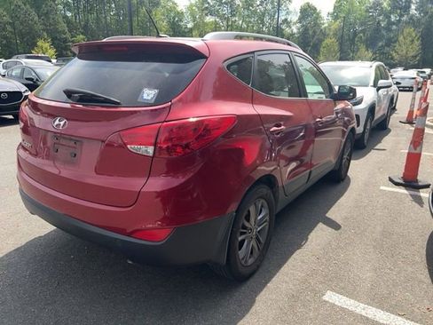 Used 2014 Hyundai Tucson SE image 3