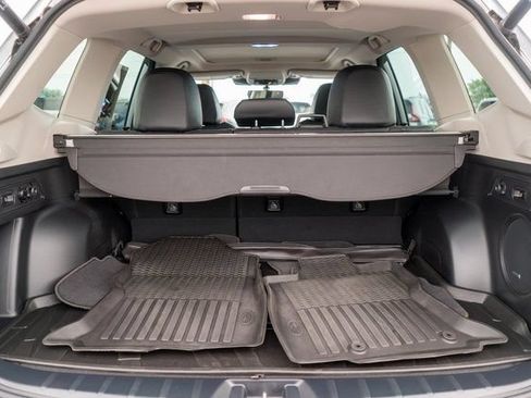 Used 2023 Subaru Forester Limited w/ Popular Package #2 AWD/4WD image 10