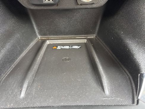 Used 2021 Chevrolet Traverse High Country image 22