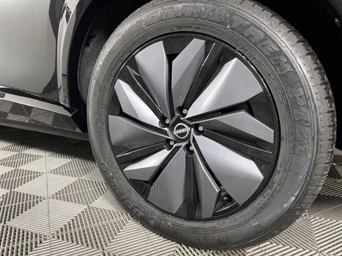 Used 2023 Nissan Ariya FWD image 13