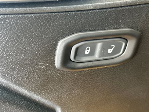 Used 2021 Jeep Wrangler Unlimited Sport AWD/4WD image 13