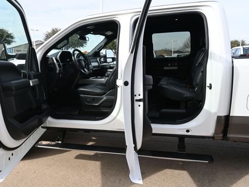 Used 2022 Ford F350 Lariat w/ Lariat Ultimate Package image 28