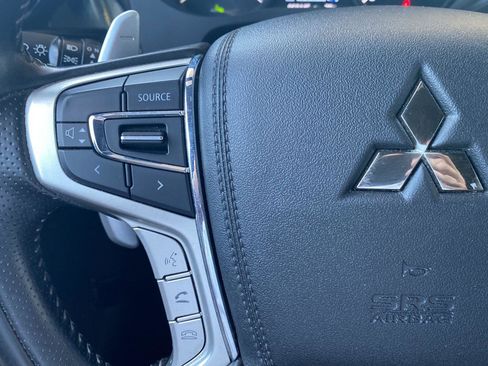 Used 2022 Mitsubishi Outlander SEL AWD/4WD image 38