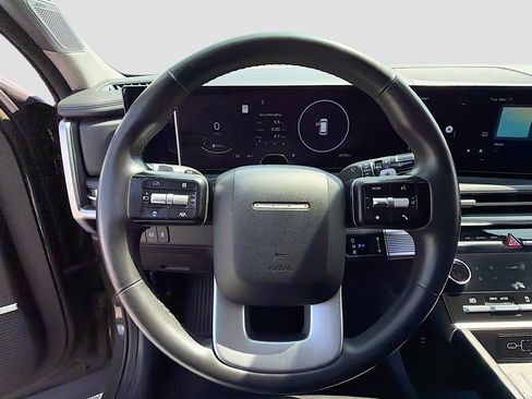 Used 2024 Hyundai Santa Fe Limited image 40