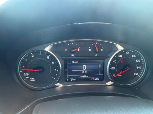 Used 2024 Chevrolet Equinox RS AWD/4WD image 31