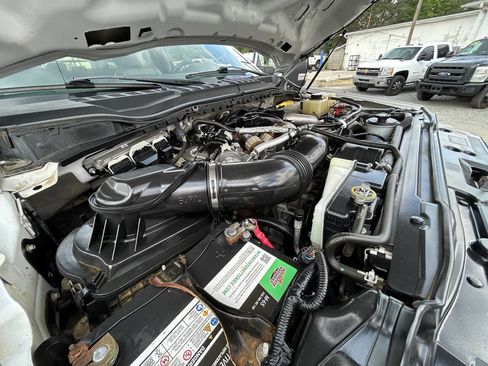 Used 2019 Ford F350 XL w/ Power Equipment Group AWD/4WD image 26
