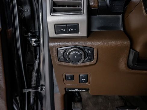 Used 2018 Ford F250 King Ranch w/ King Ranch Ultimate Package image 28