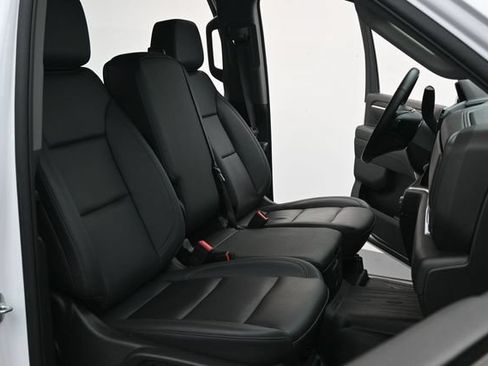 Used 2025 GMC Sierra 2500 SLT AWD/4WD image 29