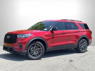 New 2025 Ford Explorer ST-Line w/ Premium Package video 2