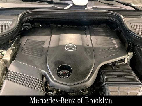 Used 2023 Mercedes-Benz GLE 450 4MATIC image 32