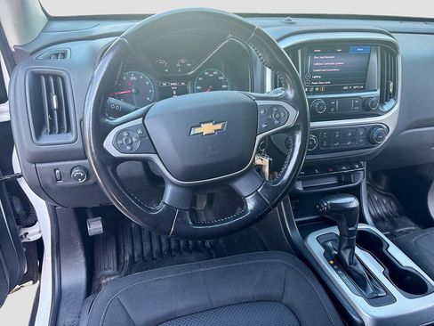 Used 2021 Chevrolet Colorado LT w/ Fleet Safety Package image 34