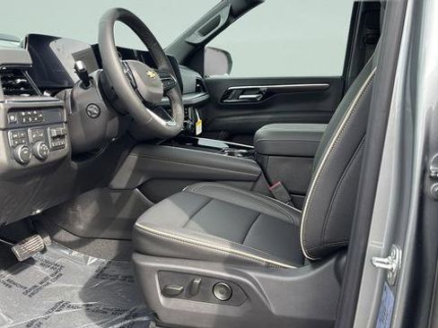 New 2026 Chevrolet Tahoe Premier w/ Sun And Tow Package AWD/4WD image 9