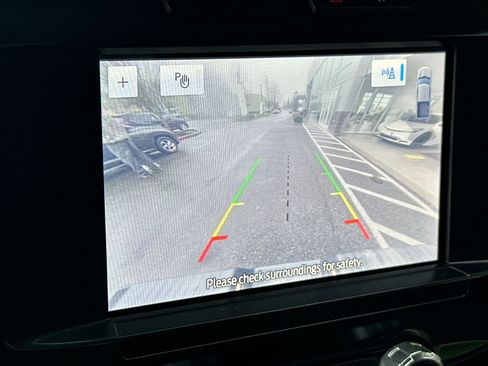 Used 2022 Ford F150 XLT image 19