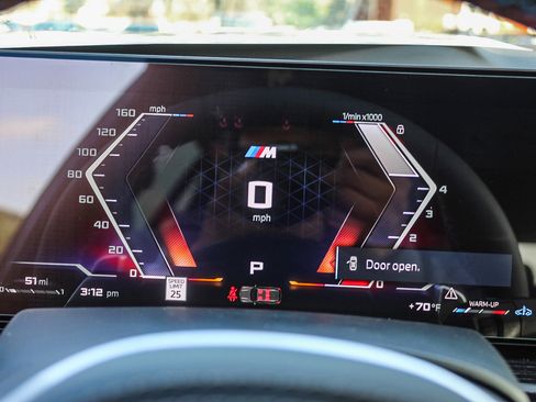 New 2026 BMW X5 M60i image 23