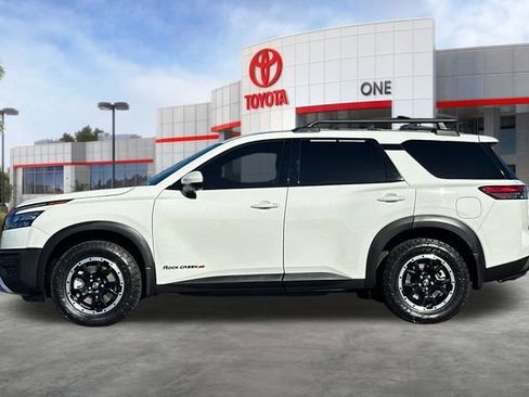 Used 2024 Nissan Pathfinder Rock Creek image 8