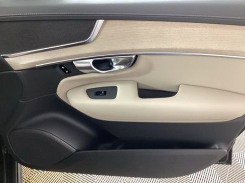 New 2026 Volvo XC90 B6 Plus w/ Protection Package image 21