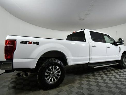 Used 2022 Ford F250 Lariat image 10