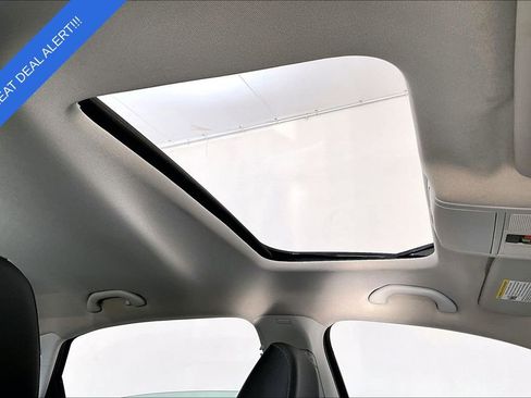 Used 2022 Volkswagen Passat 2.0T SE image 23