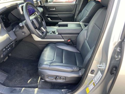 Used 2024 Toyota Tundra Platinum image 18