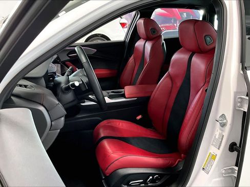 Used 2025 Acura TLX w/A-Spec Package image 10