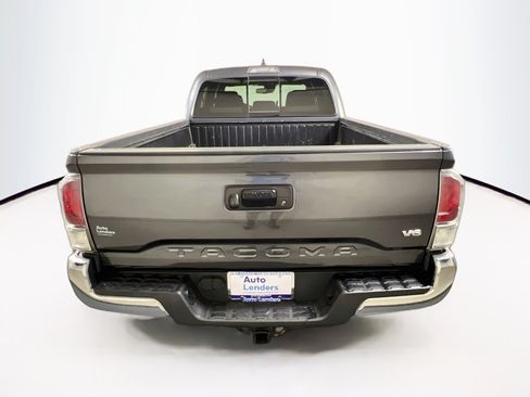 Used 2021 Toyota Tacoma TRD Off-Road AWD/4WD image 6