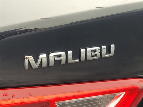 Used 2023 Chevrolet Malibu LT image 13