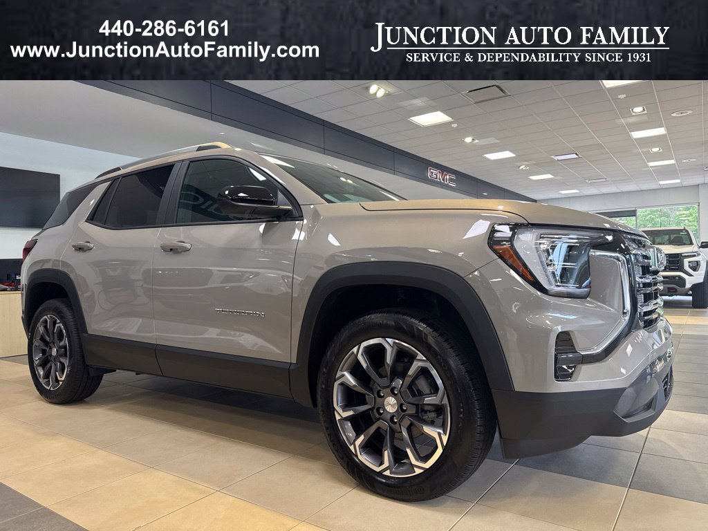 New 2027 GMC Terrain Elevation w/ Elevation Premium Package AWD/4WD image 1