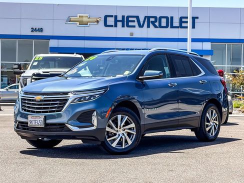 Used 2024 Chevrolet Equinox Premier w/ LPO, Floor Liner Package AWD/4WD image 1