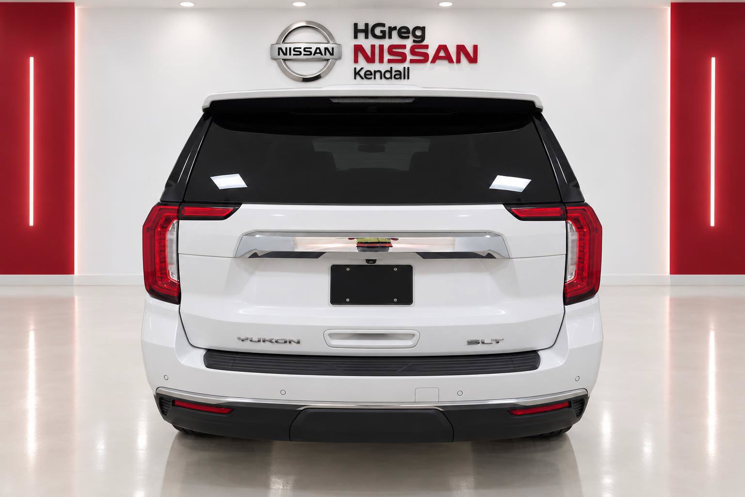 Used 2021 GMC Yukon SLT AWD/4WD image 6