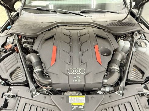 Used 2023 Audi S8 AWD/4WD image 47