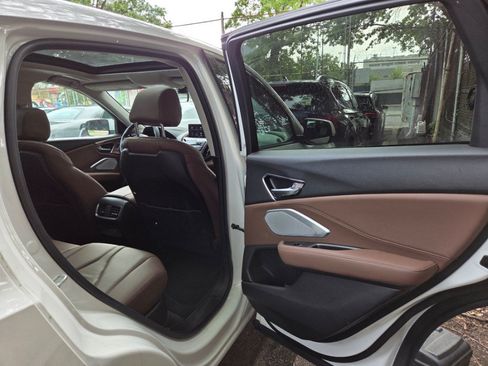 Used 2023 Acura RDX AWD w/ Technology Package image 10