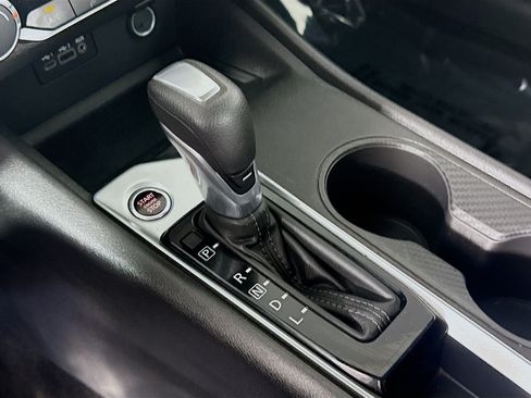 Used 2025 Nissan Altima 2.5 SV FWD image 20