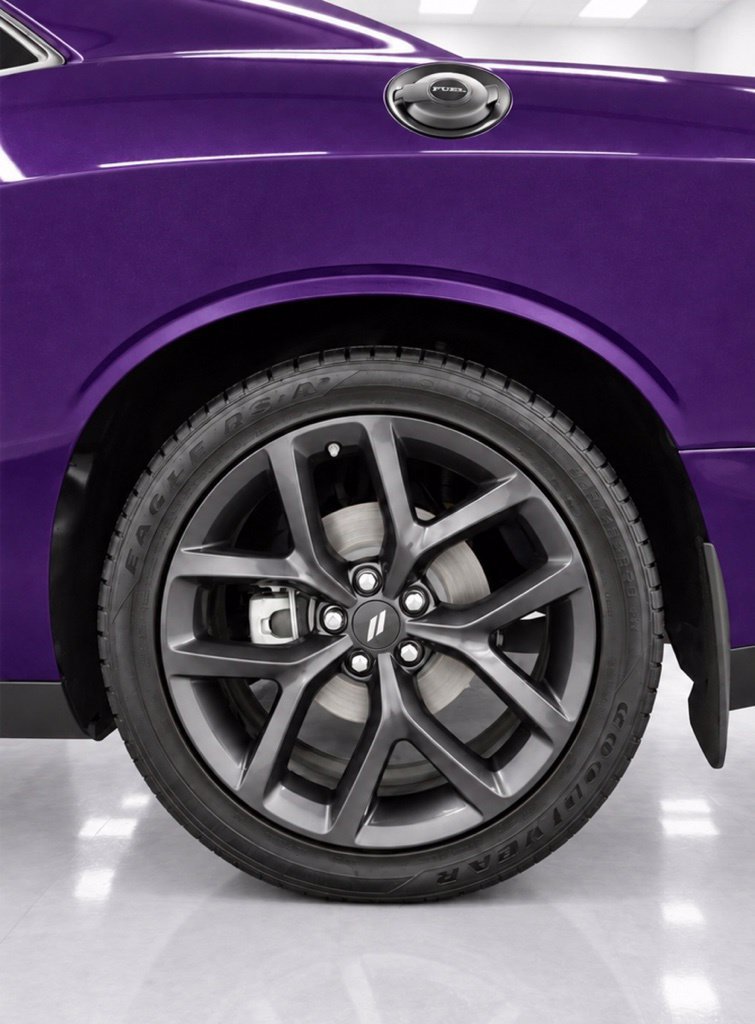 Used 2023 Dodge Challenger R/T w/ Plus Package RWD image 11