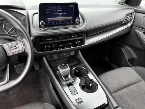 Used 2024 Nissan Rogue SV image 13