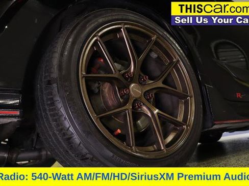 Used 2018 Honda Civic Type R image 10