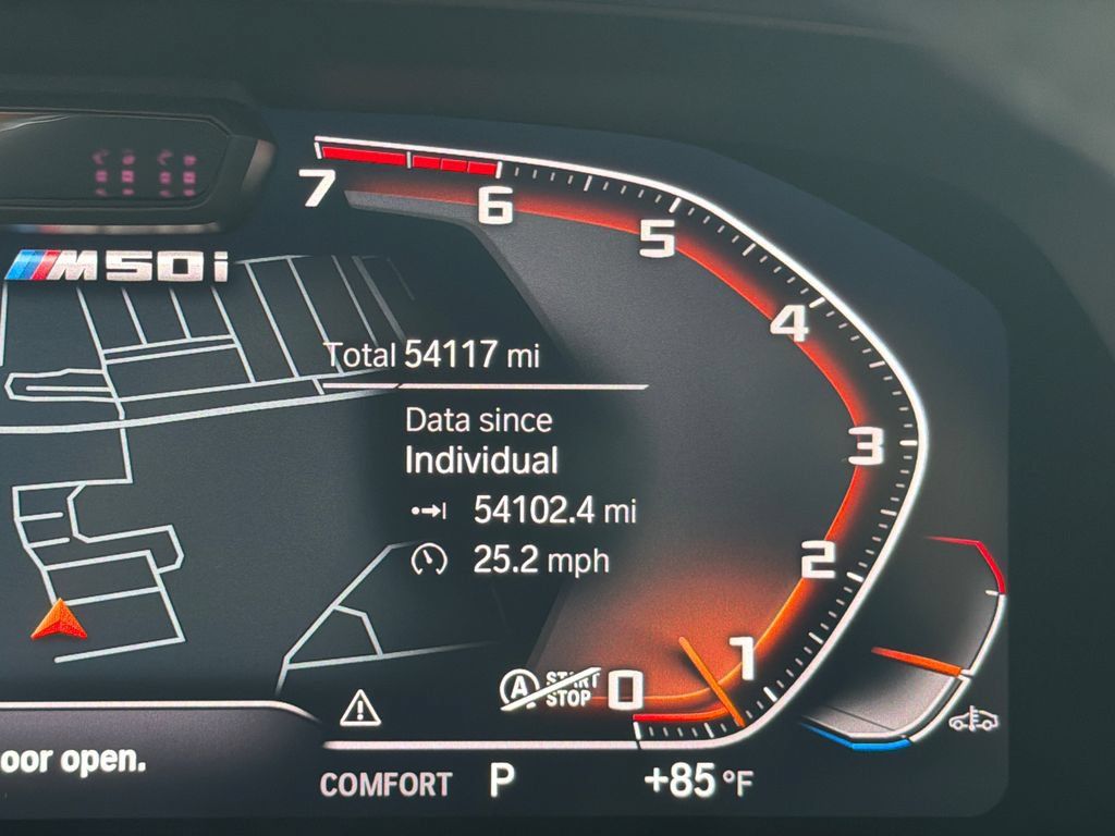 Used 2022 BMW X7 M50i w/ Dynamic Handling Package AWD/4WD image 29