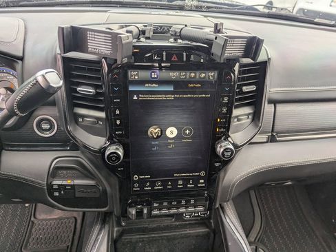 Used 2022 RAM 2500 Limited image 25