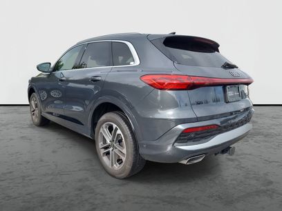 Used 2025 Audi Q5 Premium w/ Convenience Package